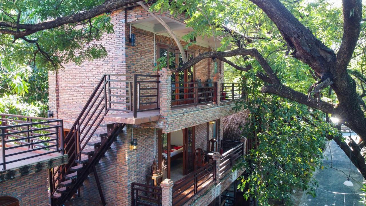 Bamboo Bungalow Kampot Buitenkant foto