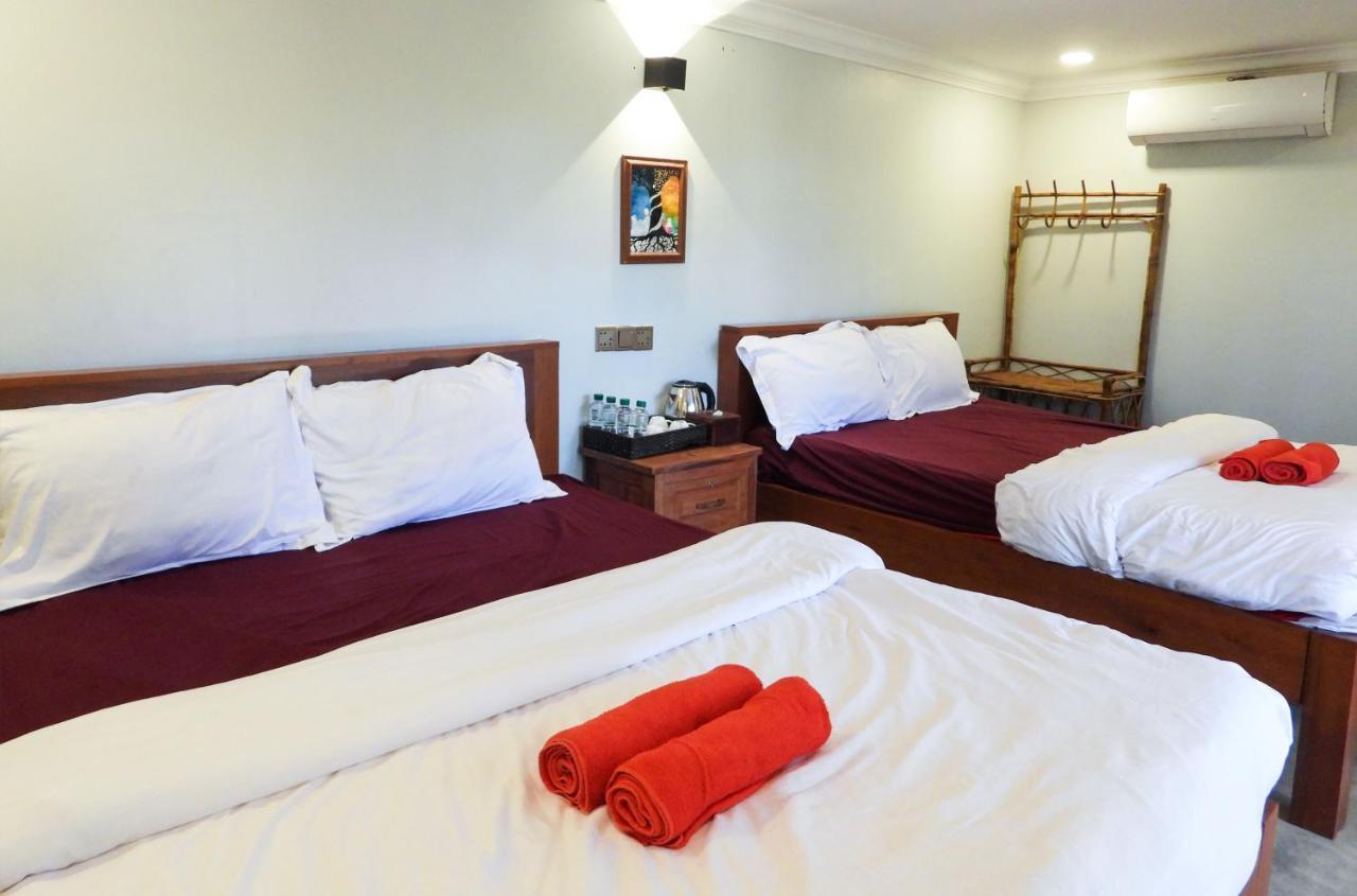 Bamboo Bungalow Kampot Buitenkant foto