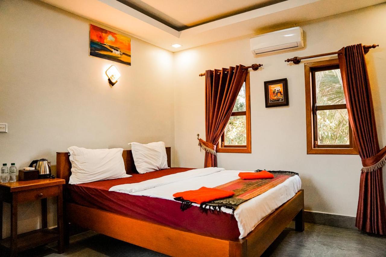Bamboo Bungalow Kampot Buitenkant foto