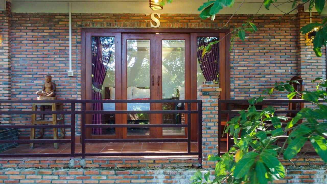 Bamboo Bungalow Kampot Buitenkant foto