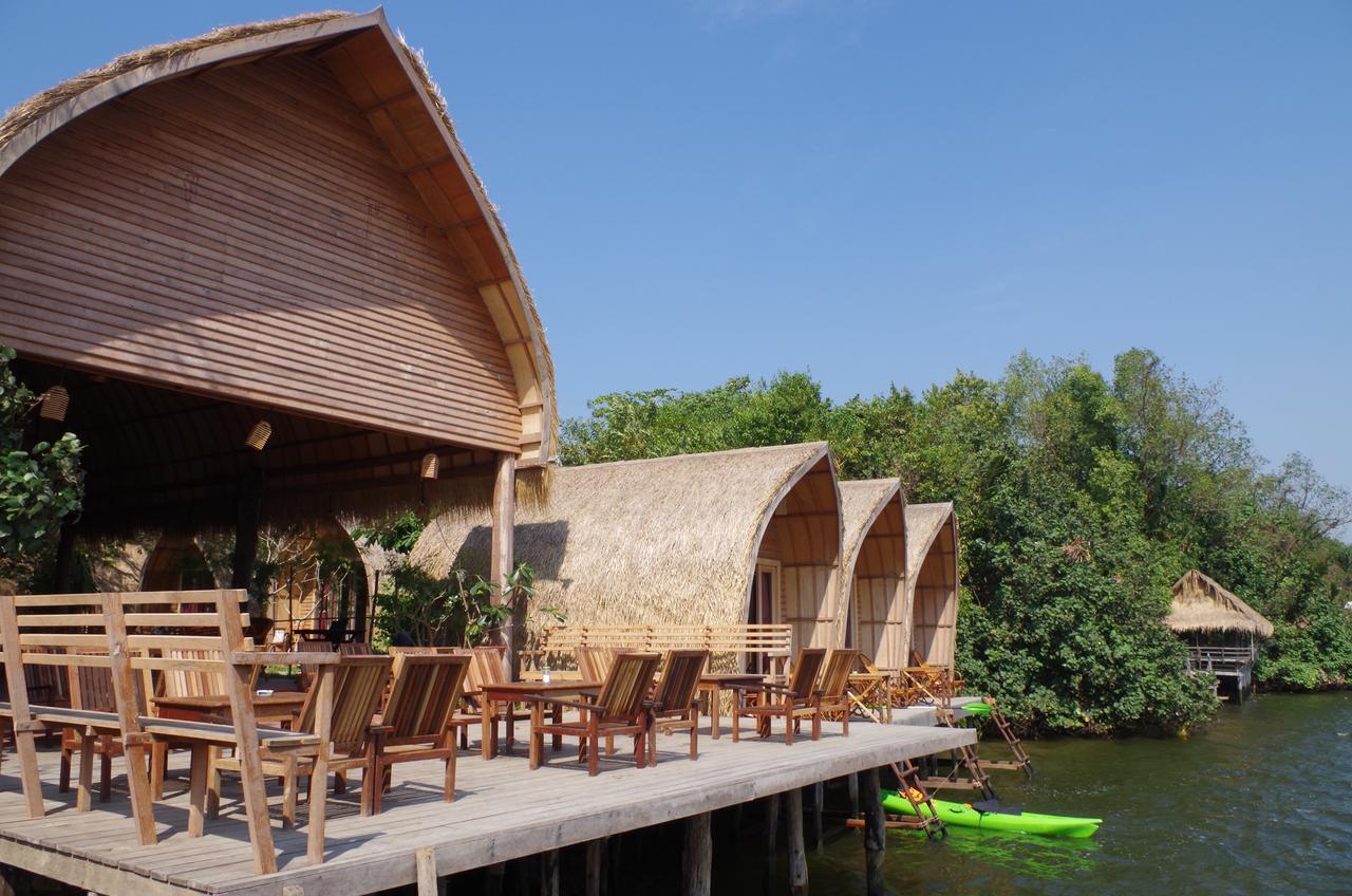 Bamboo Bungalow Kampot Buitenkant foto