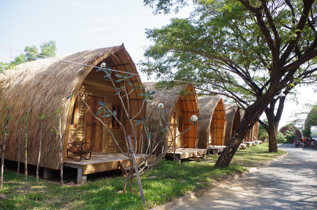 Bamboo Bungalow Kampot Buitenkant foto