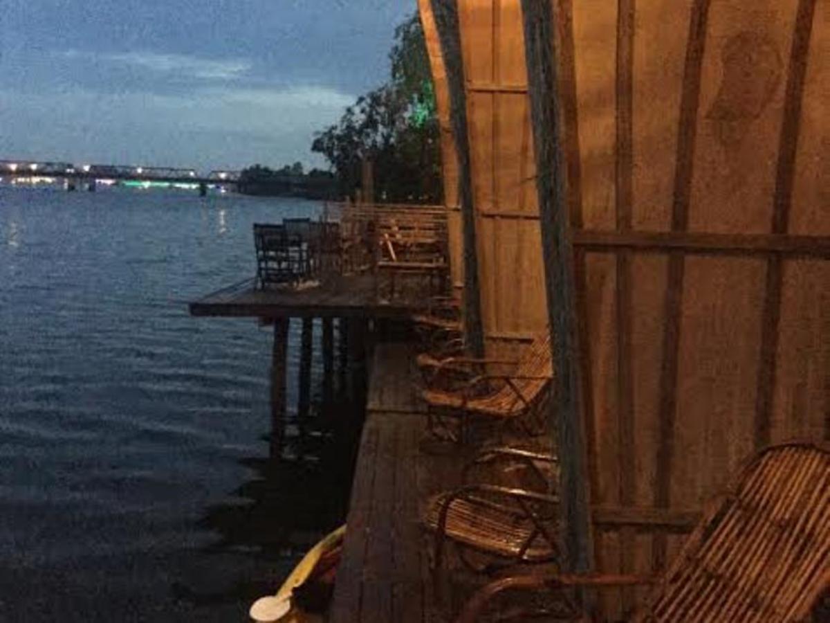 Bamboo Bungalow Kampot Buitenkant foto