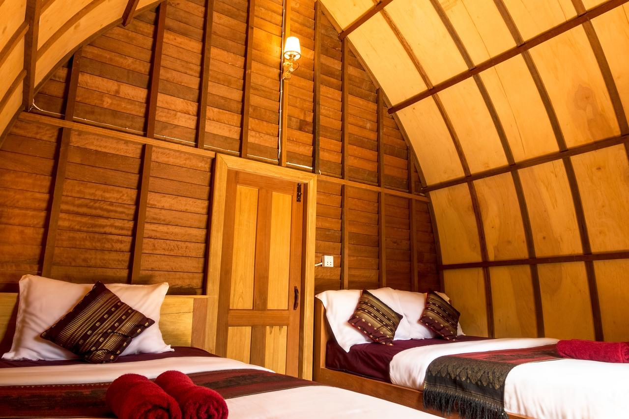 Bamboo Bungalow Kampot Buitenkant foto